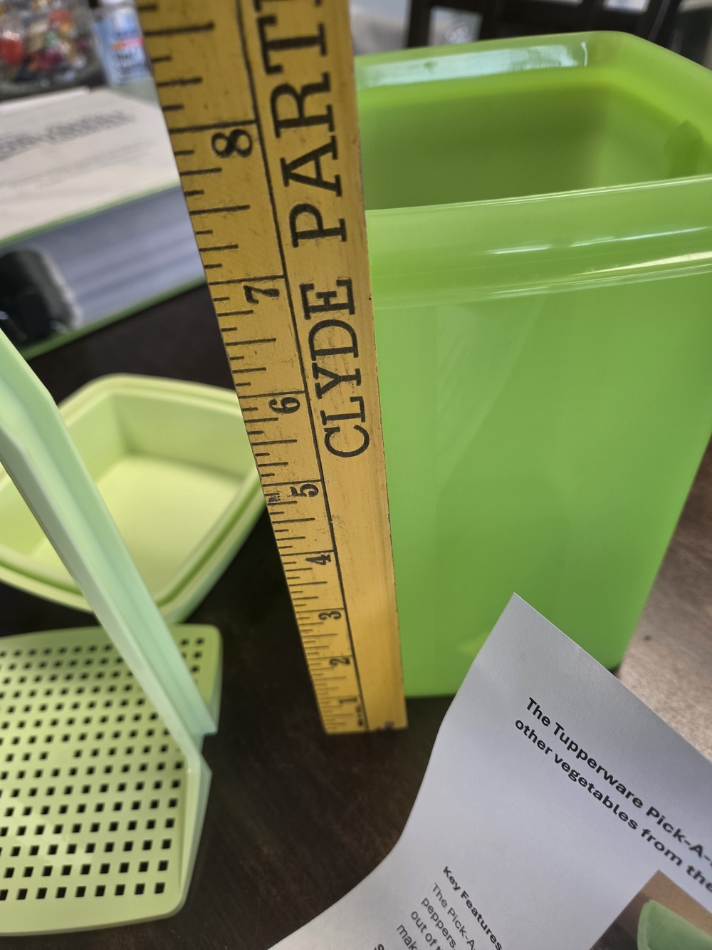 Tupperware Pick A Deli Container - Picture 3 of 6